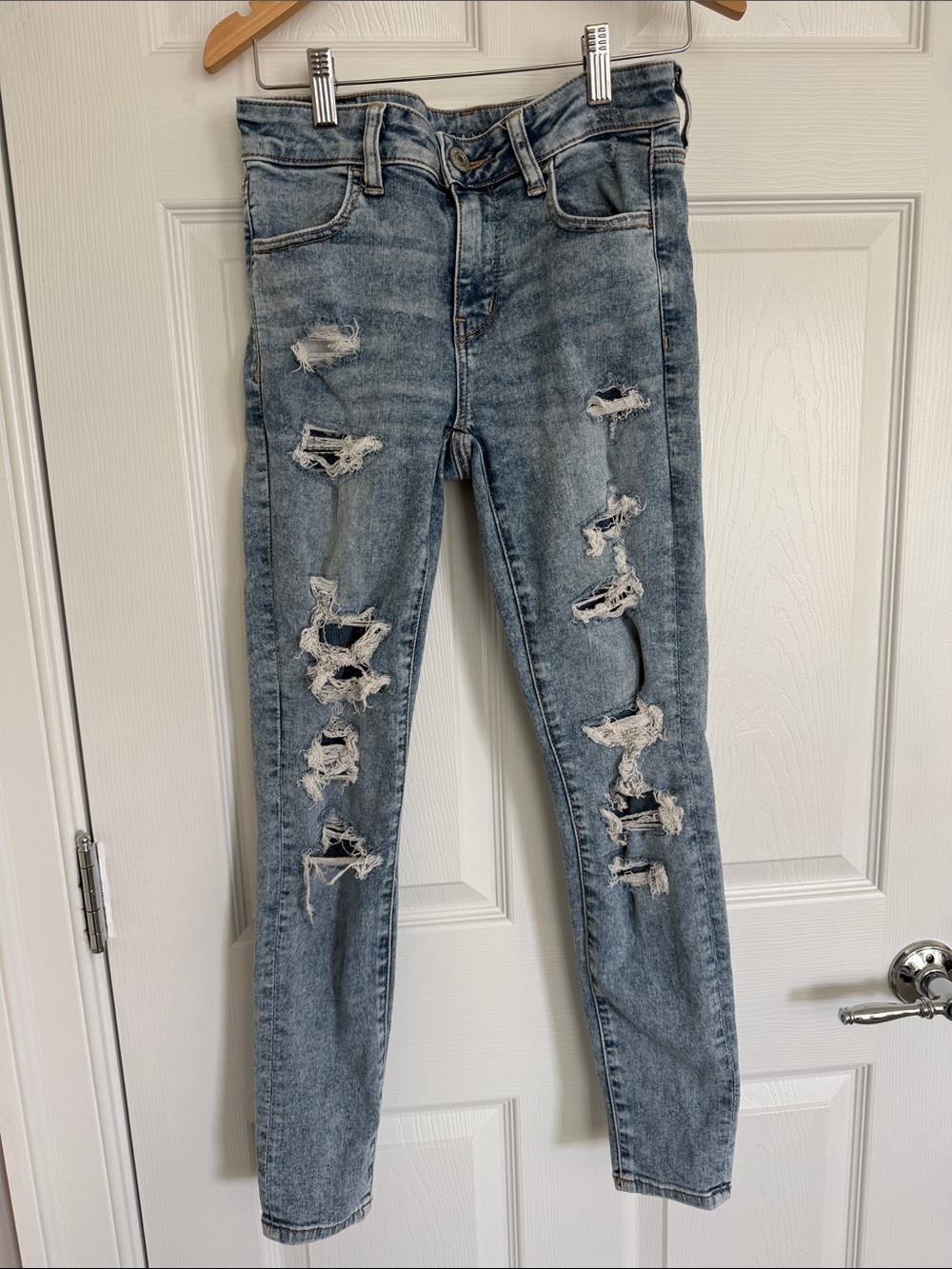 American Eagle Outfitters Light Blue Distressed Skinny Jeans Next Level Stretch